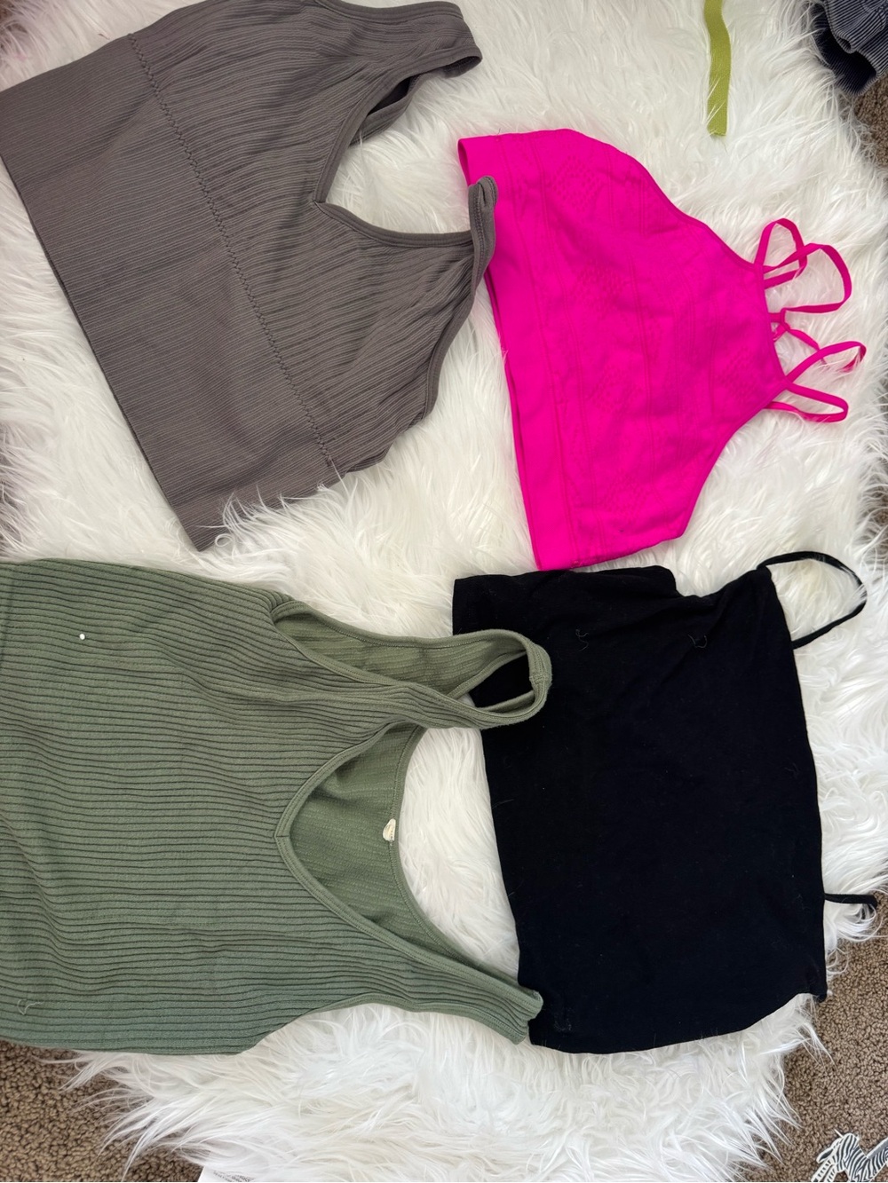 Women’s Ribbed Tank Top — Pink
